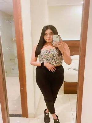 Call Girls Service in Chandigarh Sec 17